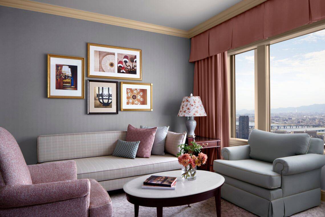 CLUB LEVEL EXECUTIVE TWO TWIIN SUITE