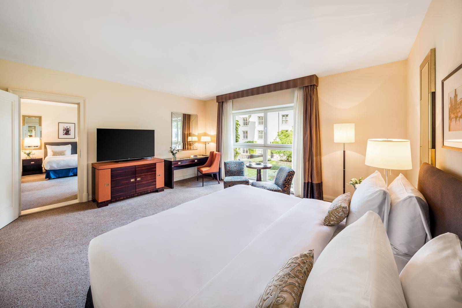 Family Deluxe Garden View Room