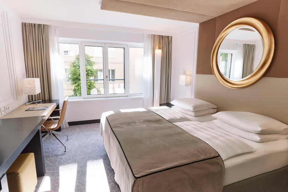 Premier Room