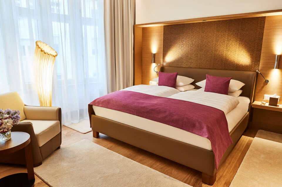 Grand Deluxe Room