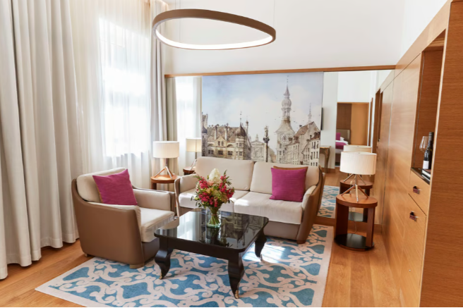 Deluxe Junior Suite