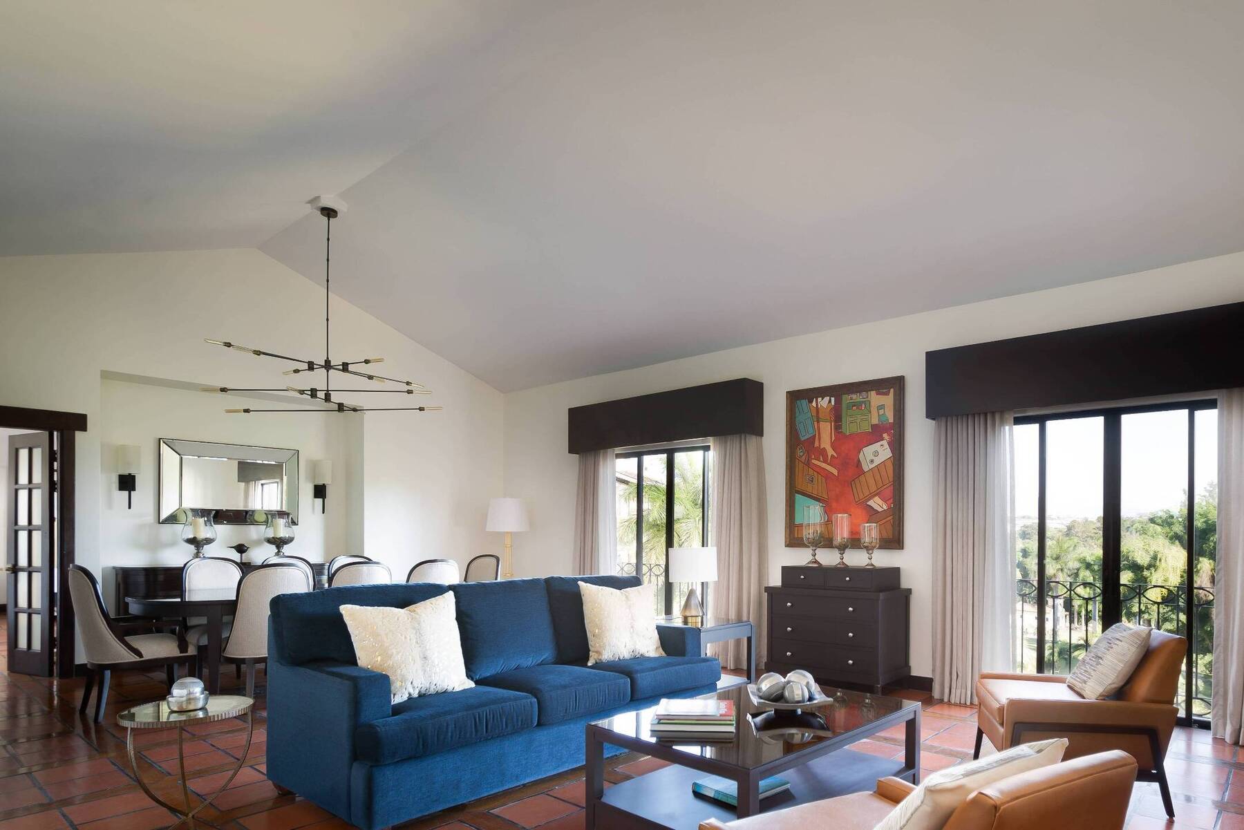 ONE BEDROOM PRESIDENTIAL KING SUITE, CONCIERGE LOUNGE ACCESS