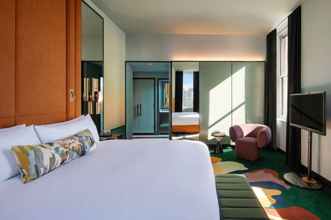 Premier Deluxe King Park View 