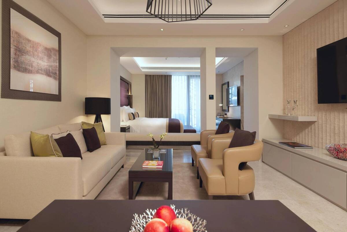 JUNIOR SUITE