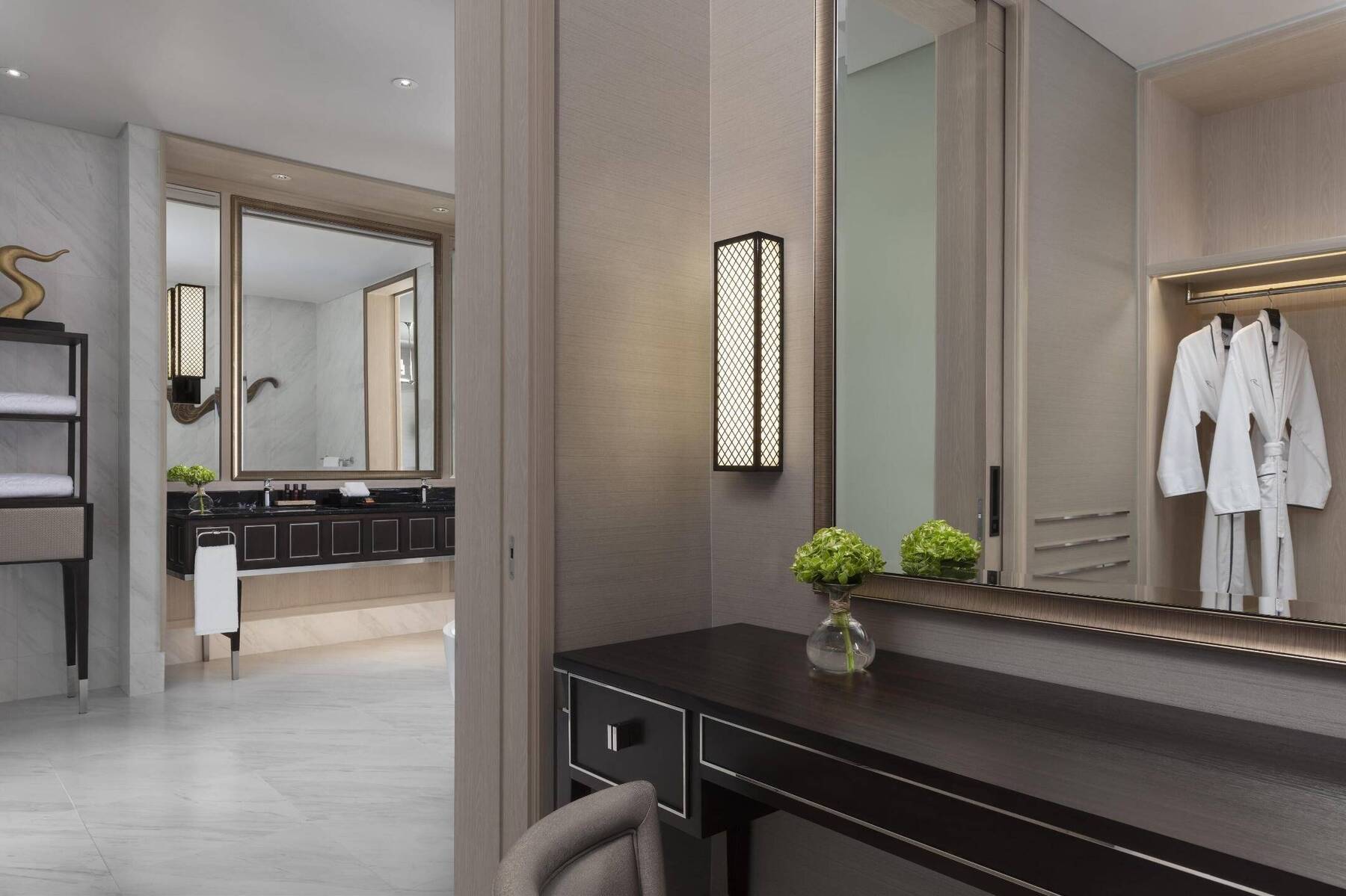 EXECUTIVE CLUB KING ROOM