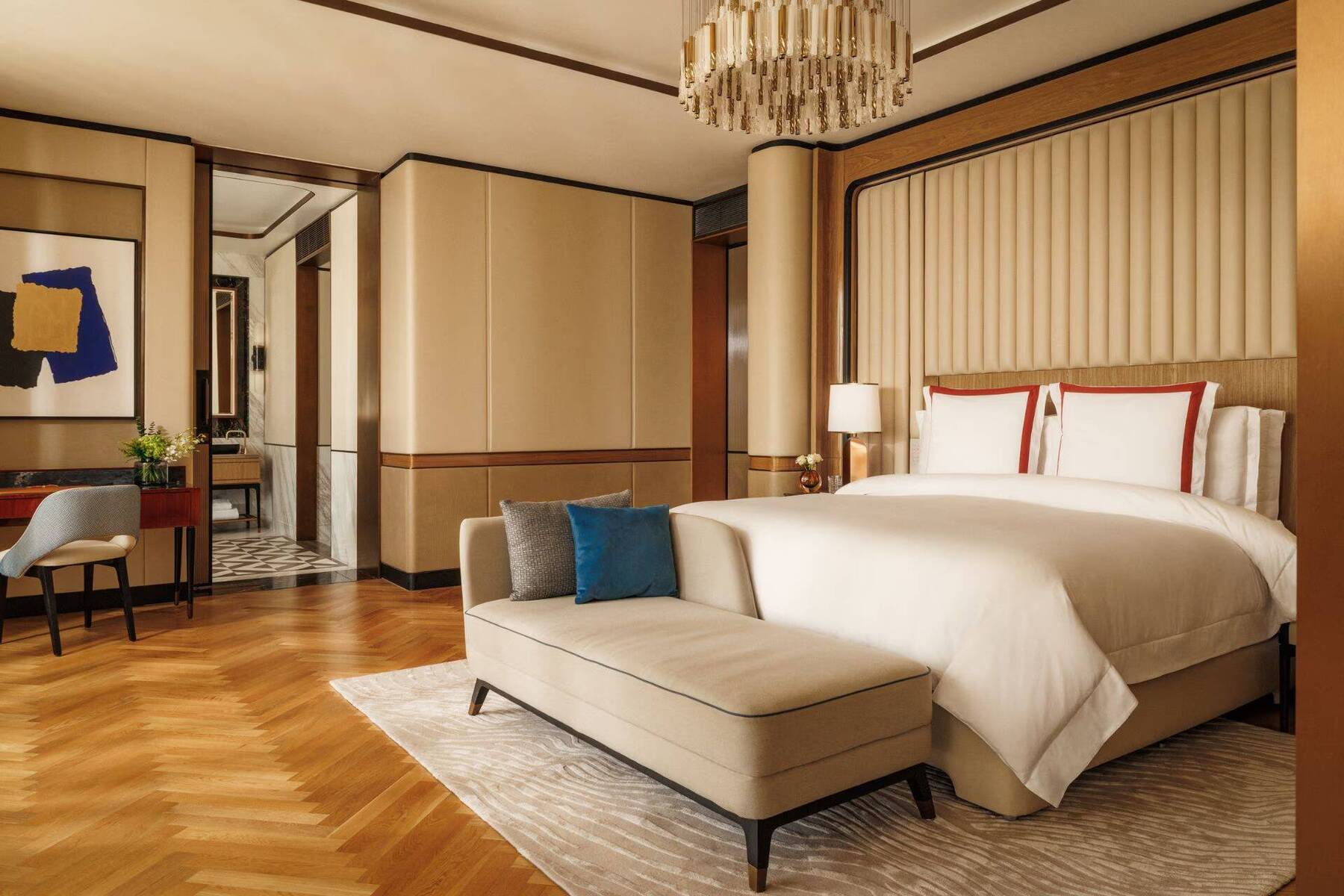 Promenade Terrace Suite