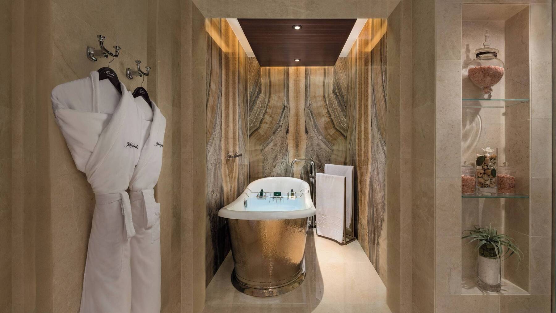 THREE BEDROOM ASPEN SKI CHALET