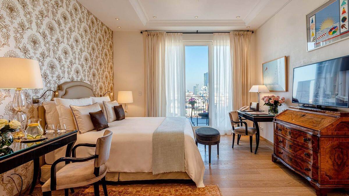 Presidential Suite with Terrace