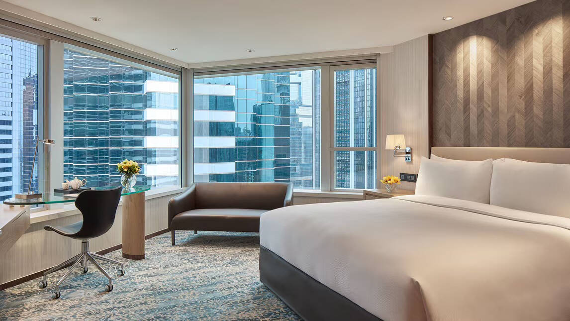 INFINITY KING ROOM