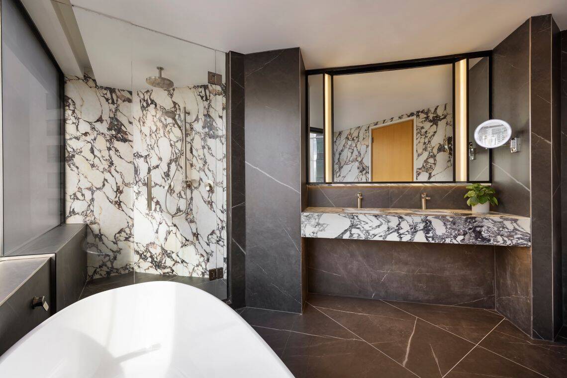 GOVERNER TWO BEDROOM APARTMENT, SKY TOWER VIEW