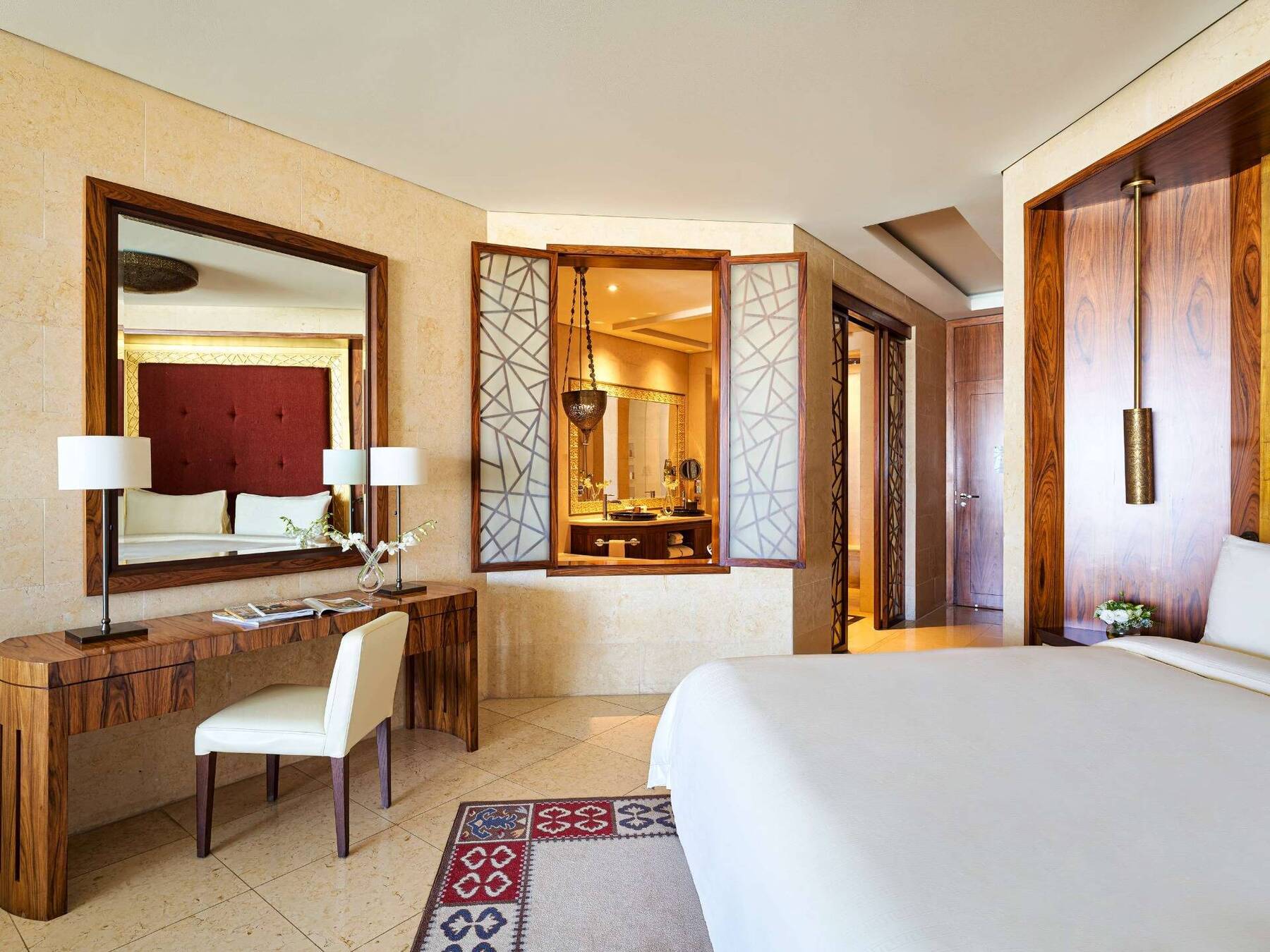 Signature King Room