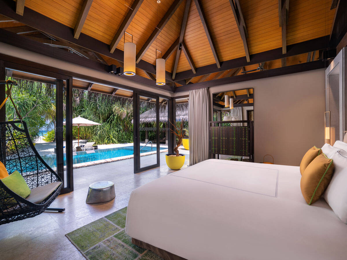 Deluxe Beach Pool Villa