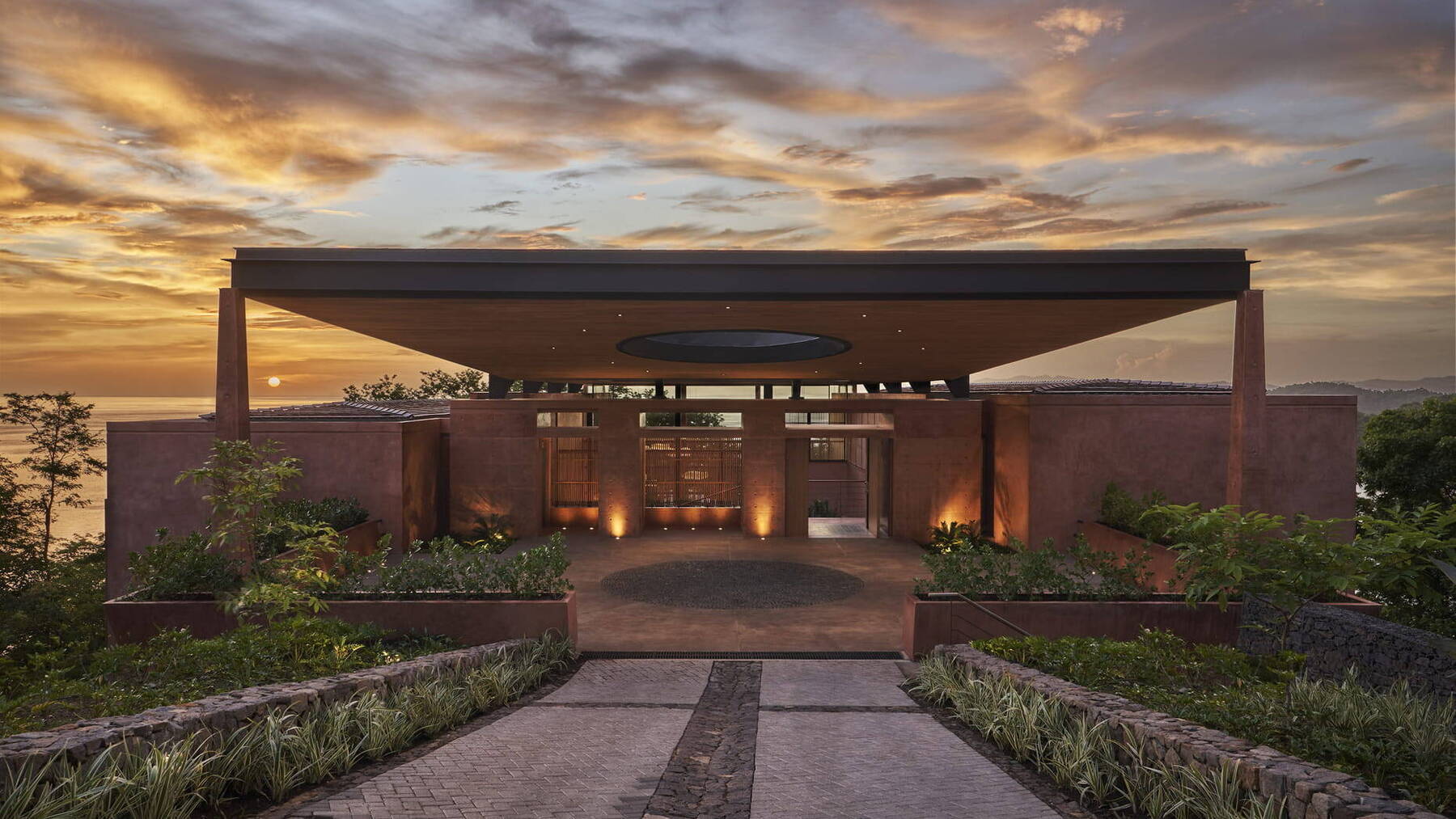 Casa Las Olas Six-Bedroom Residence