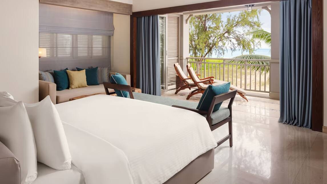 LE MORNE BALCONY SUITE