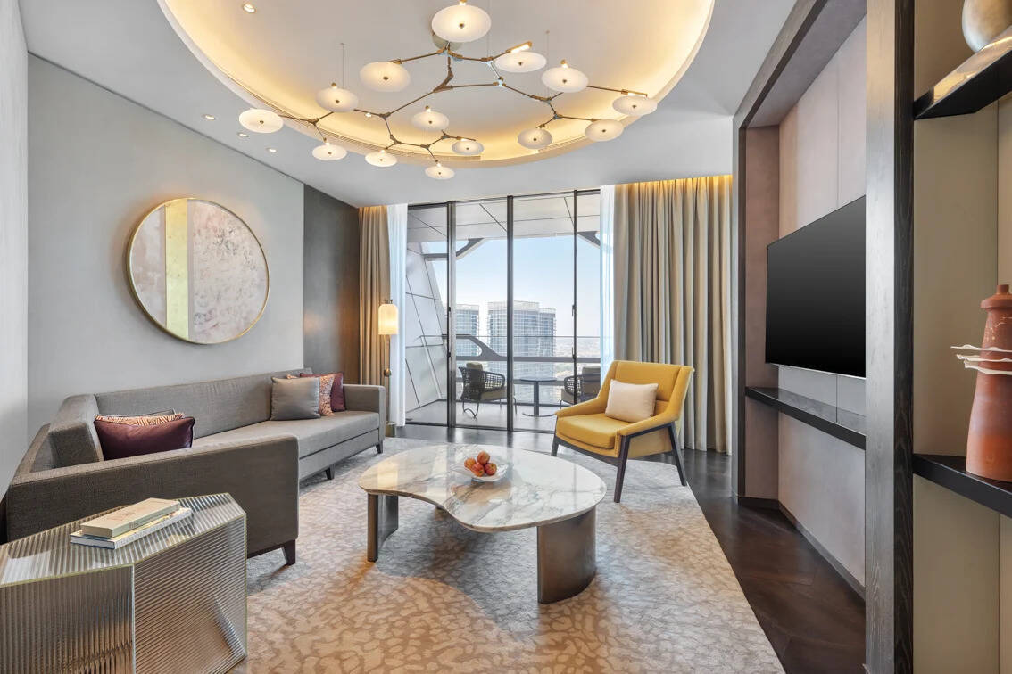 One Bedroom Sea View Suite