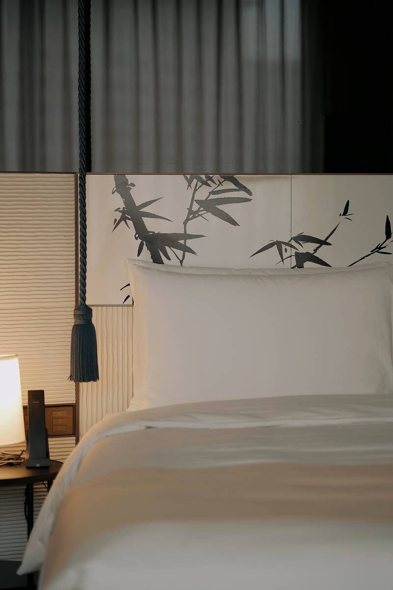 Landmark Studio King