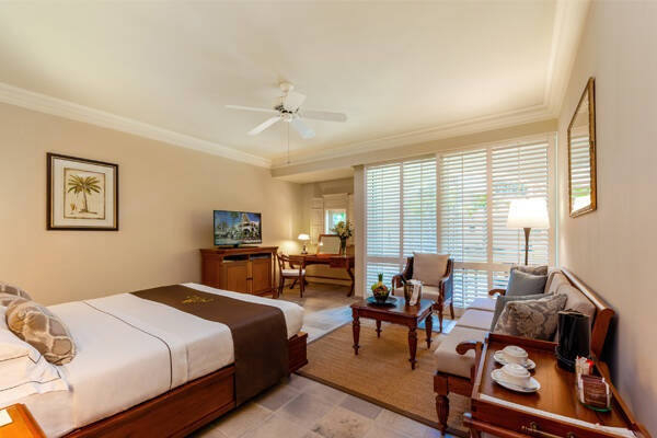 Colonial Garden View Room