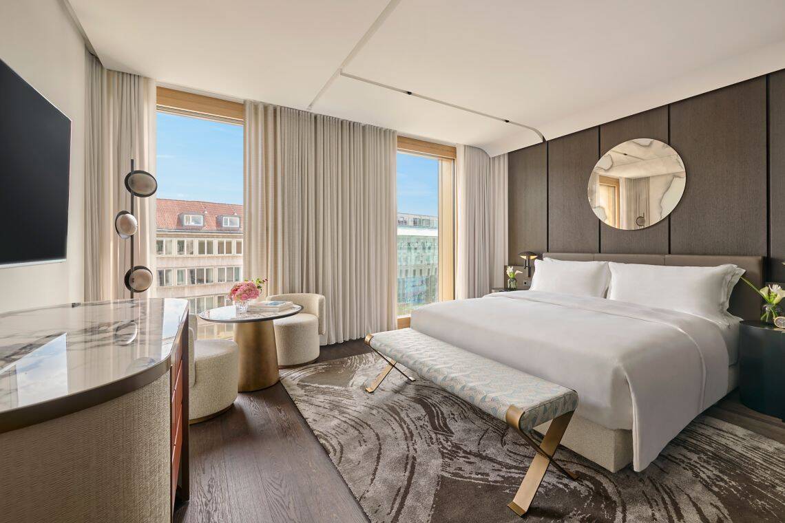 Corner Deluxe Room King