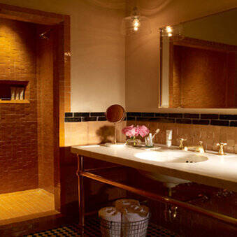 Superior Greenwich Room