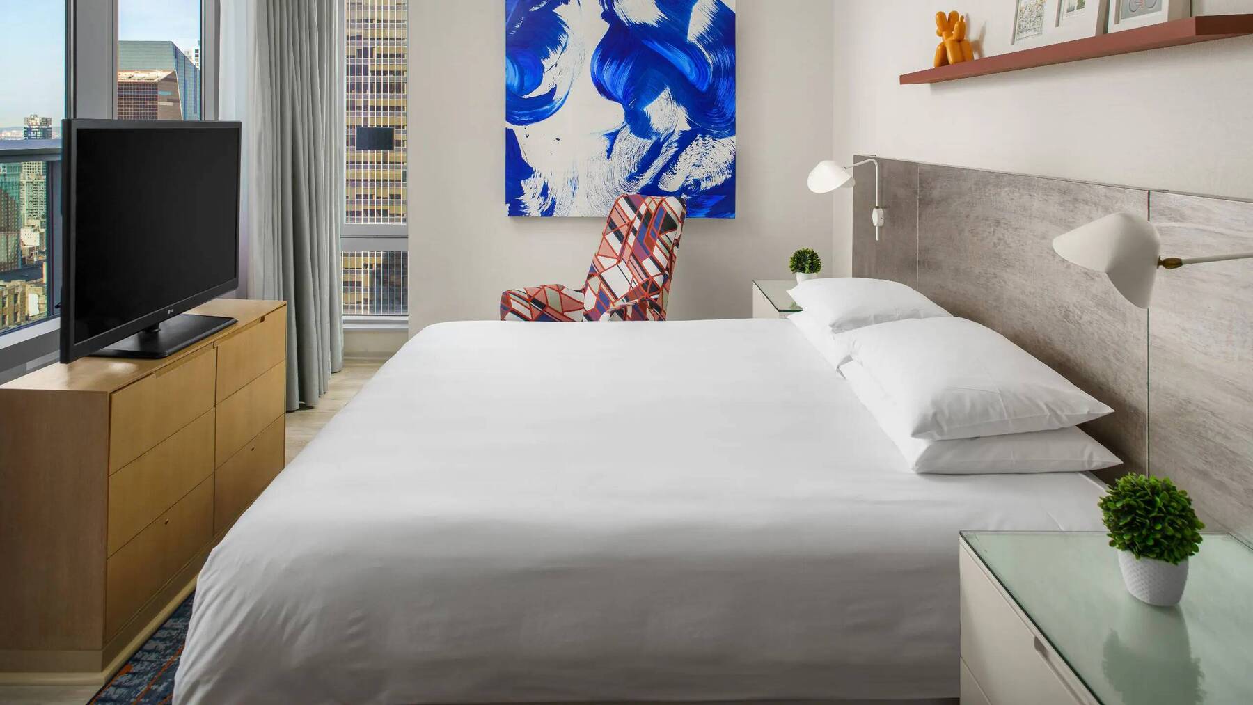 King Times Square View Suite