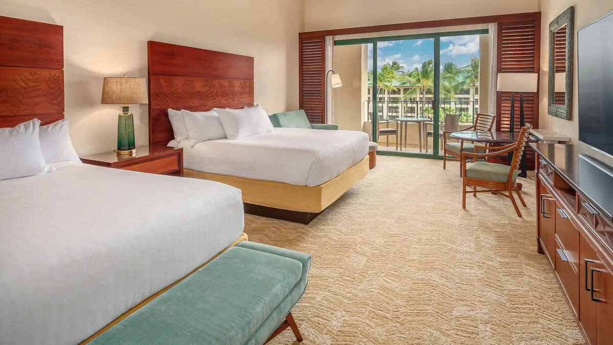 TWO QUEEN BEDS RESORT VIEW