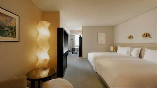 PARK PREMIER SUITE TWO DOUBLE BEDS