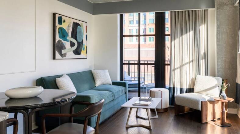 THOMPSON SUITE BALLPARK VIEW