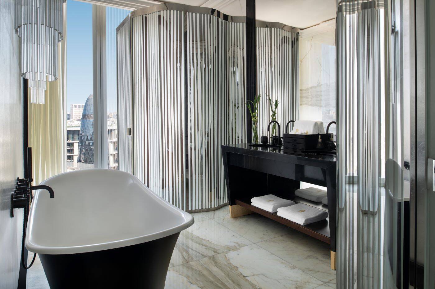 SERENITY CORNER SUITE