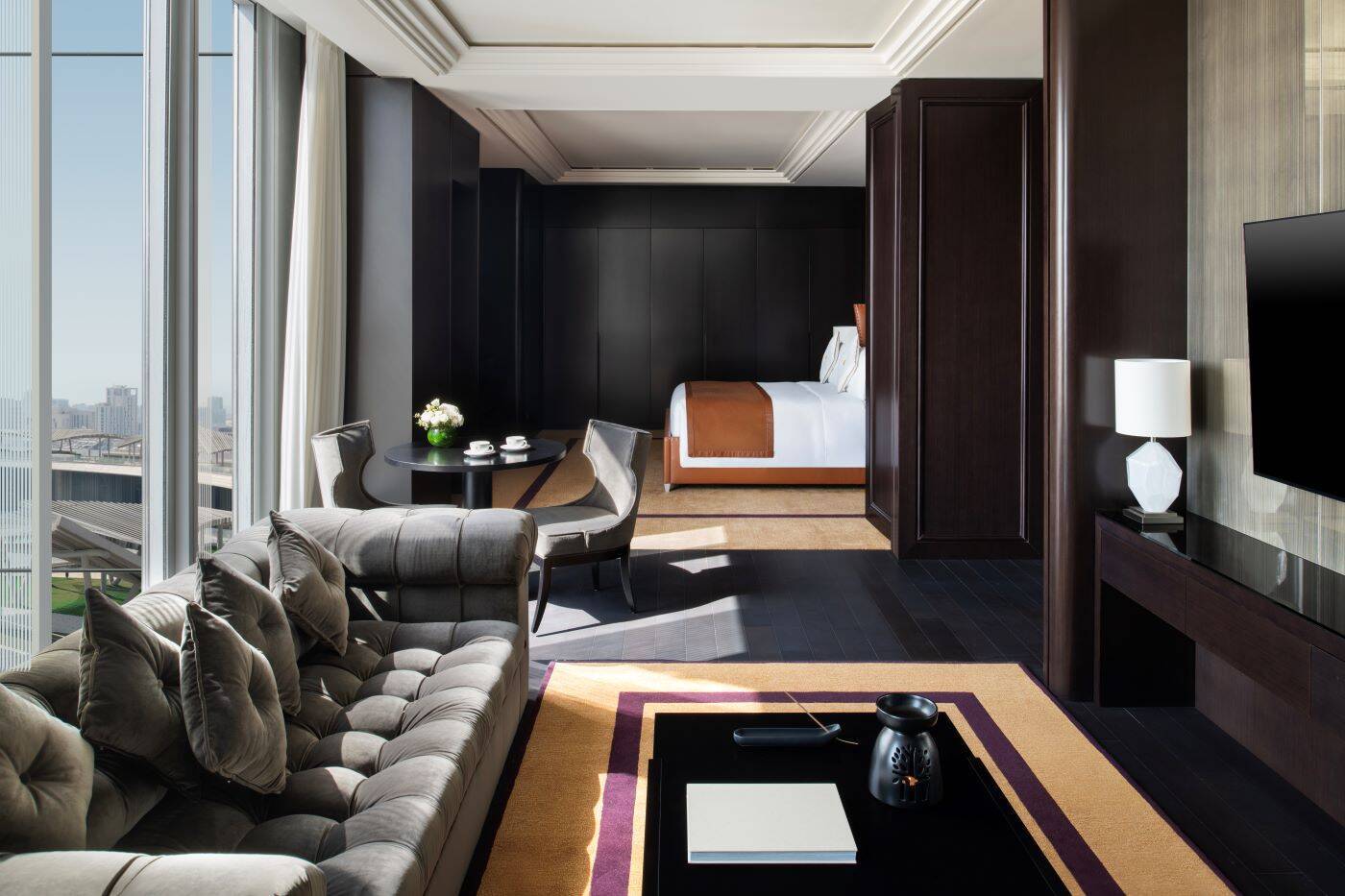 SERENITY CORNER SUITE