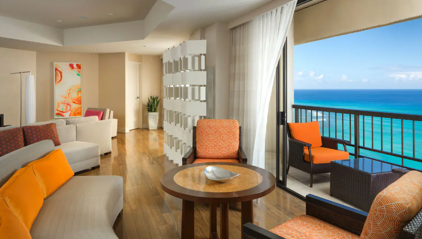 PRESIDENTIAL SUITE