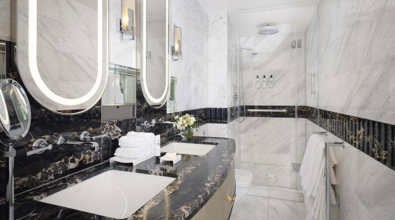 MANDARIN FAMILY ROOM 