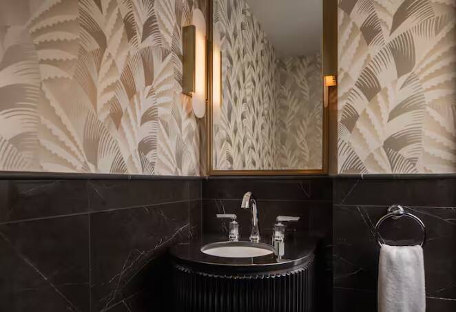 THREE BEDROOM PARK AVE PREMIER SUITE TWO KING ONE DOUBLE