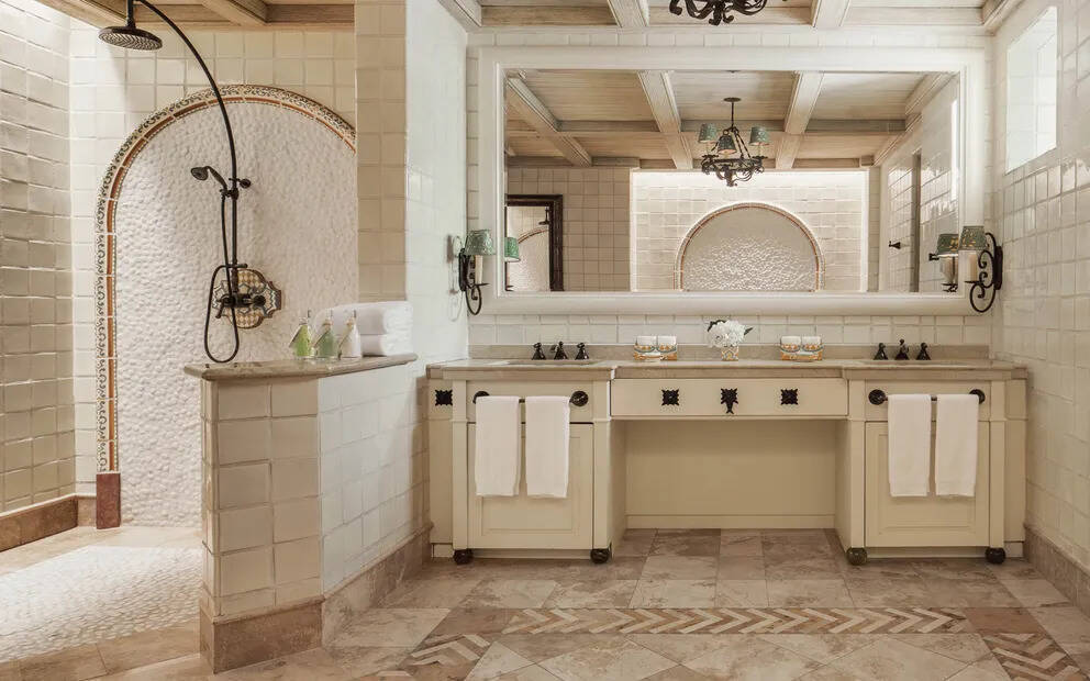 Casita Junior Suite - Oceanfront with Infinity Pool