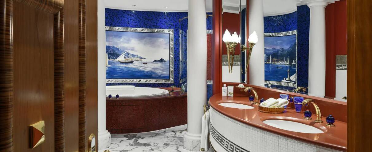 Deluxe Two Bedroom Suite