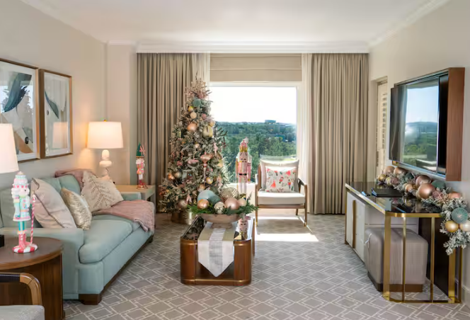 Nutcracker Deluxe Suite - King Bed