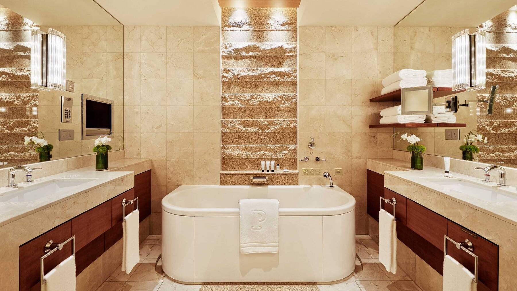 Superior Accessible Two Twin