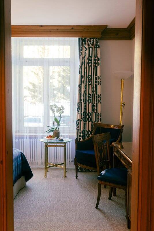 SINGLE CLASSIC VILLAGE SIDE