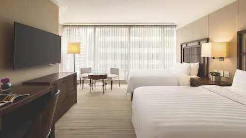TWO DOUBLE BEDS CITY VIEW