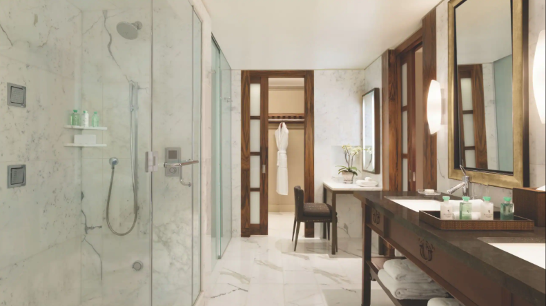 PENTHOUSE SUITE