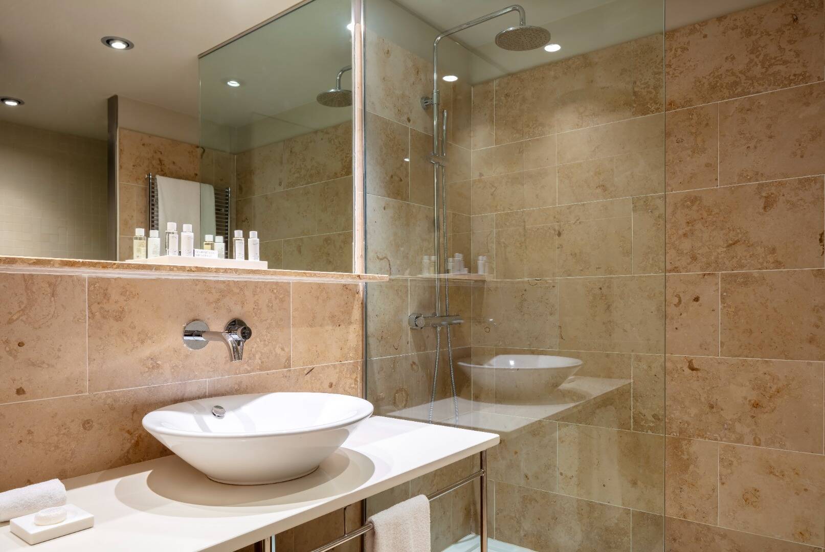 Smart Inner View Room