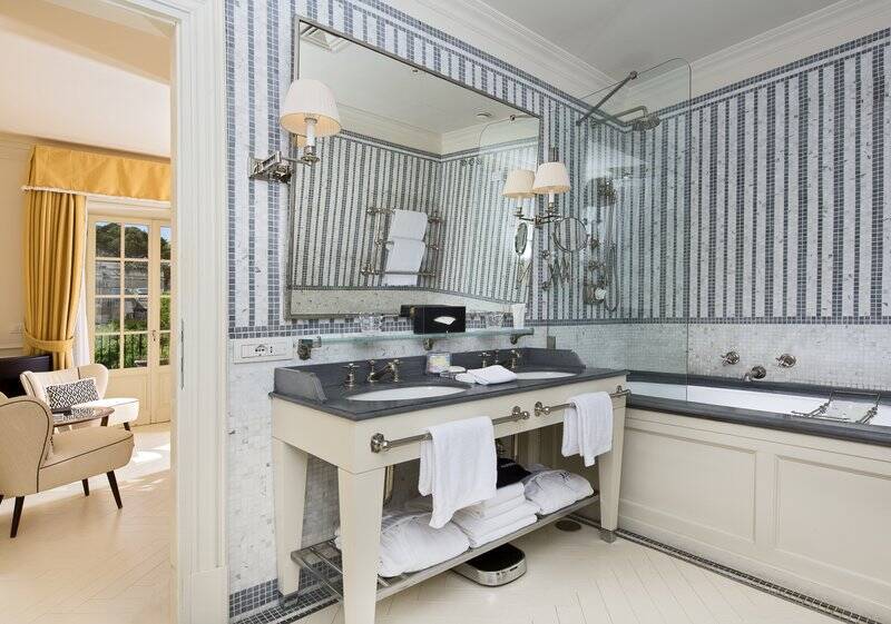 Penthouse Room Port or Pool View