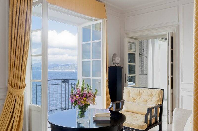 J.K. Penthouse Room Sea View