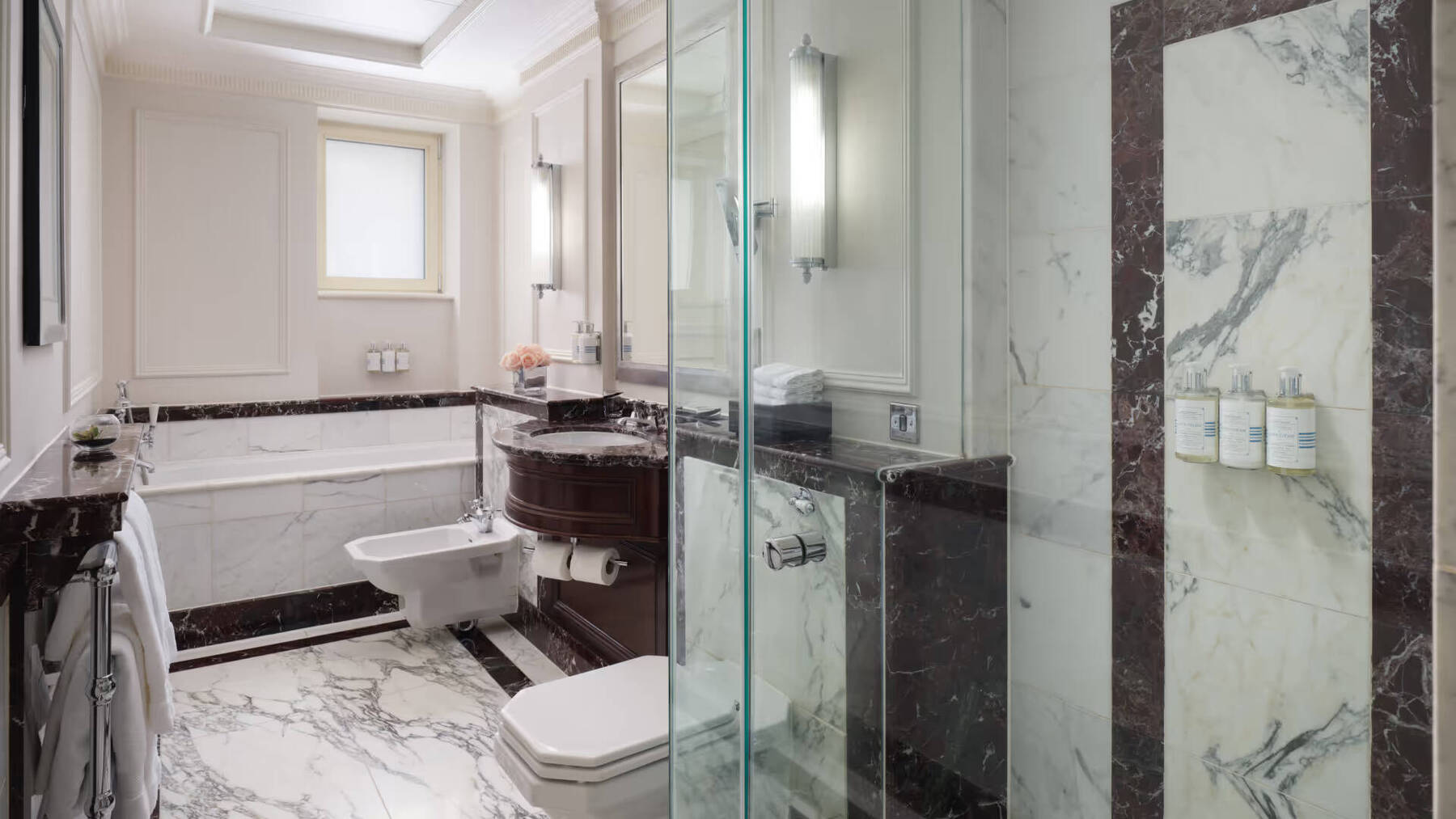 Deluxe King Heritage Room