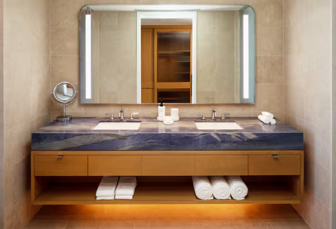 CONRAD THREE BEDROOM SUITE TWO KING TWO QUEEN BEDS