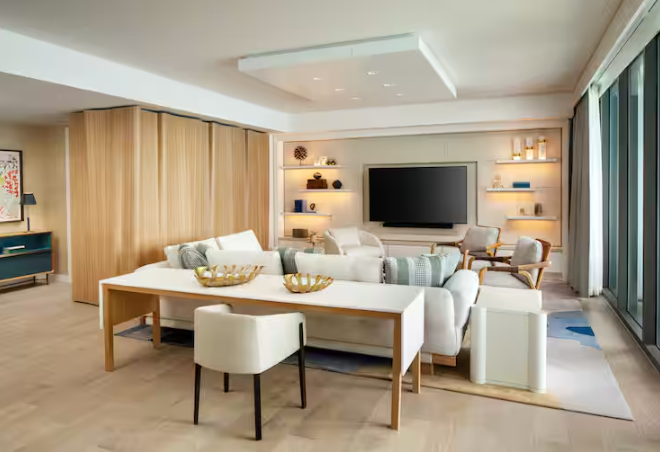 CONRAD THREE BEDROOM SUITE TWO KING TWO QUEEN BEDS