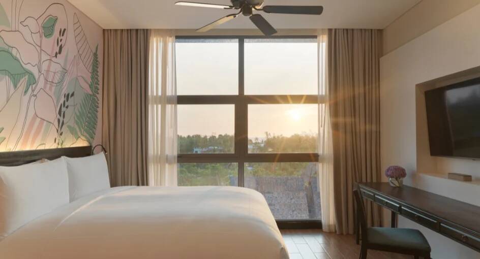 Deluxe Mai Khao Suite