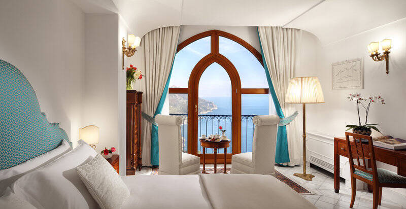 DELUXE SEA VIEW ROOM