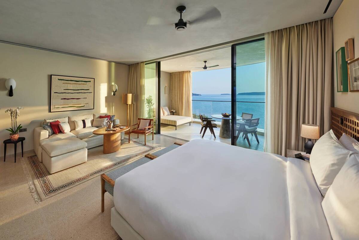 INTERCONNECTING BAY VIEW JUNIOR SUITE ADA