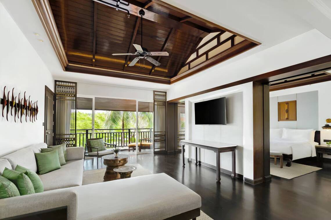 Executive Suite 