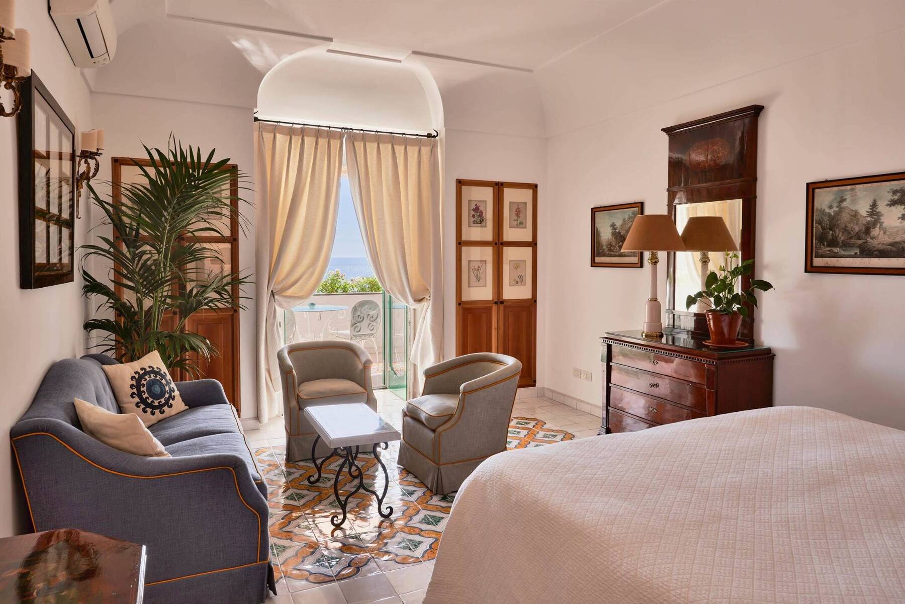 Deluxe Sea View Room